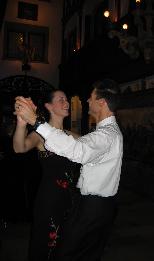 picture of dancing couple